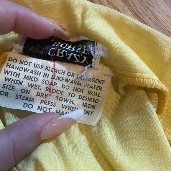 Vintage 60s/70s “Crazy Horse” Yellow Pointed Collar Button Down Blouse - Picture 9 of 9